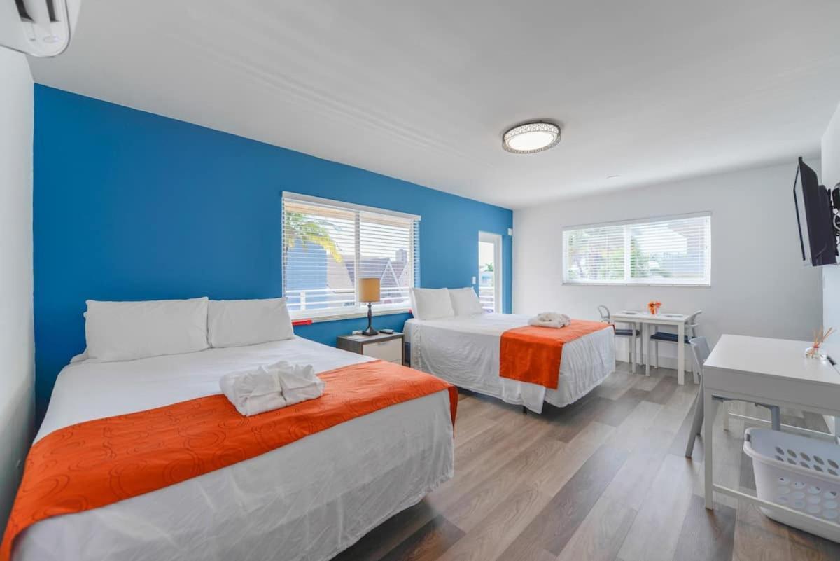 Cozy 1 Bedroom With Pool Steps From The Beach #41 Голливуд Экстерьер фото